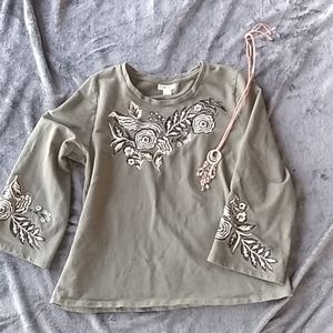 Style & CO Belle sleeve sweater size XL